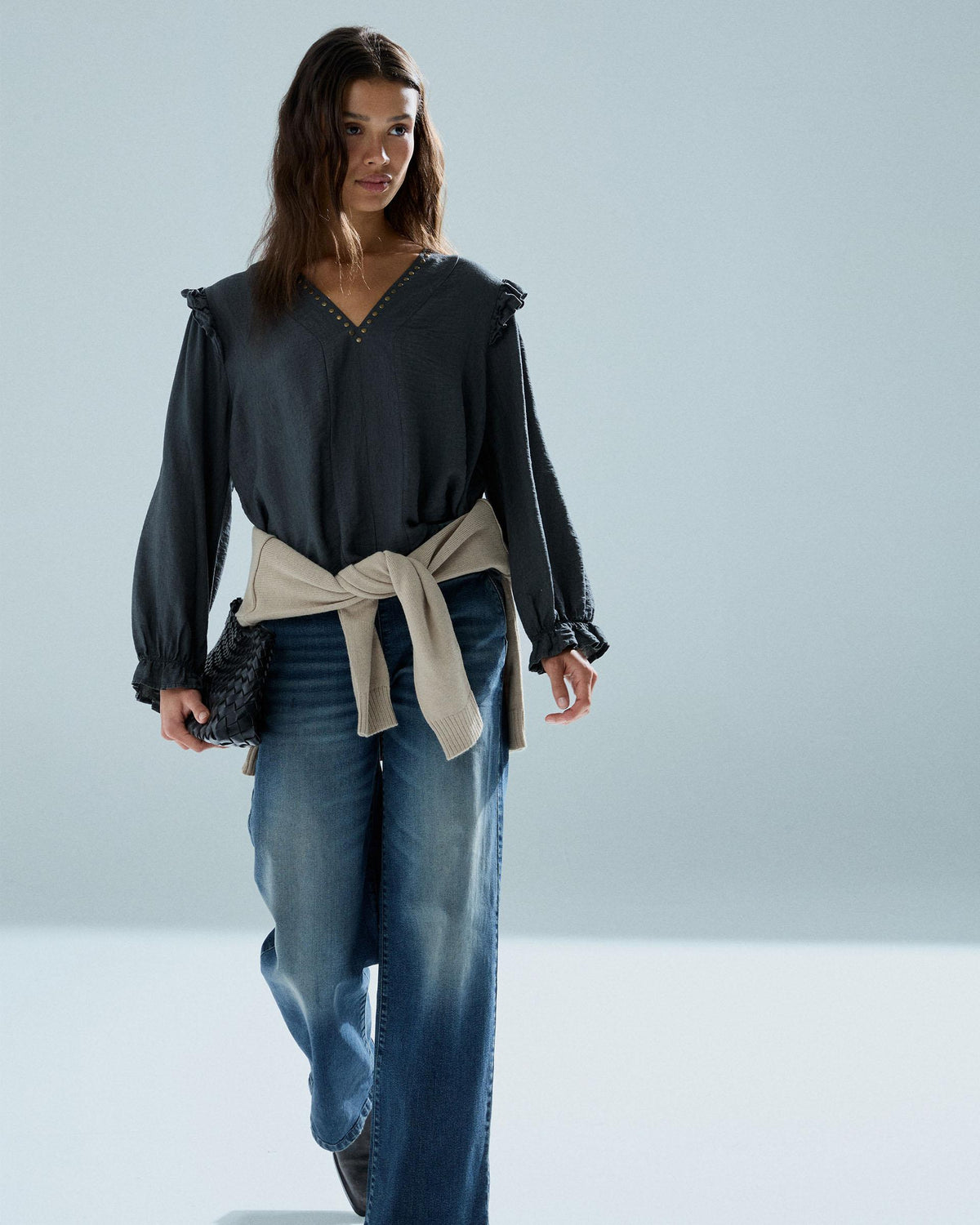 Blusa Escote Tachuelas Antracita