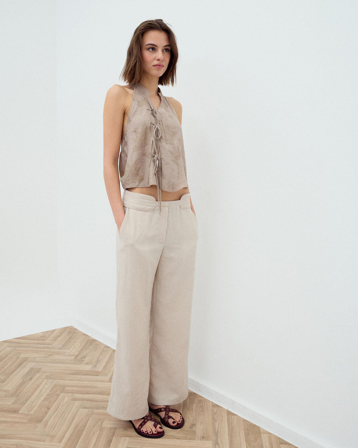 Pantalón Detalle Cinturilla Crudo