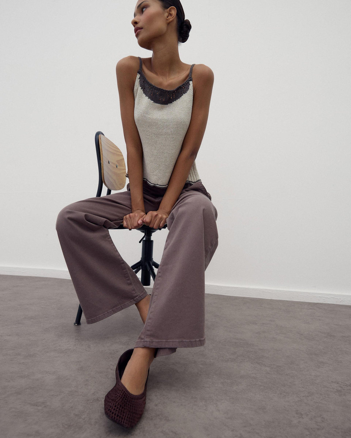 Beige Contrast Cut-Out Knit Strappy Top