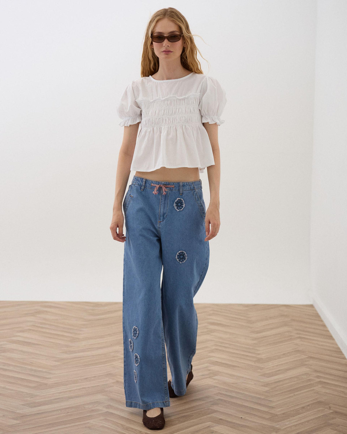 Jeans Parches Florales Azul