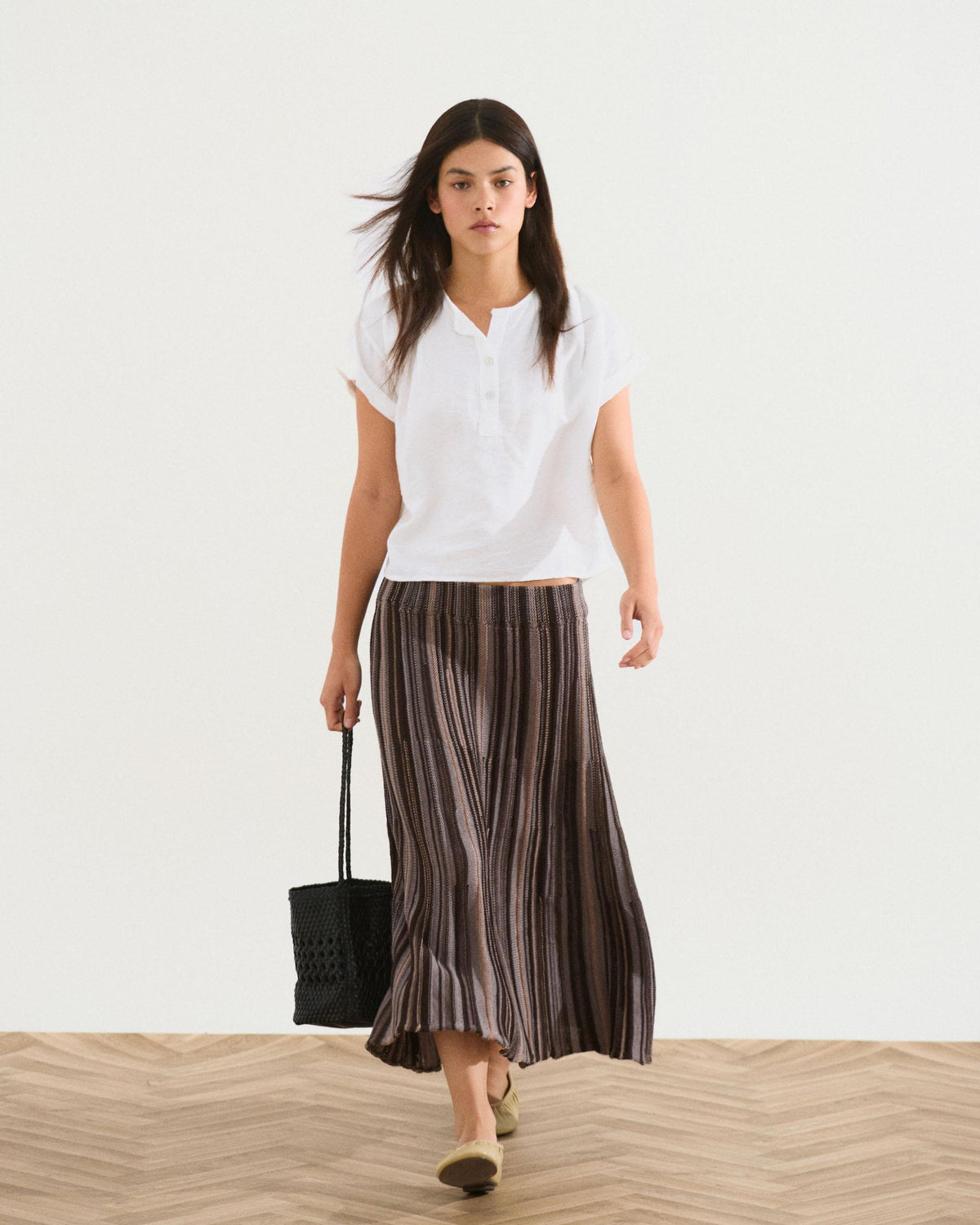 Blusa Fluida Escote Pico Botones Blanca