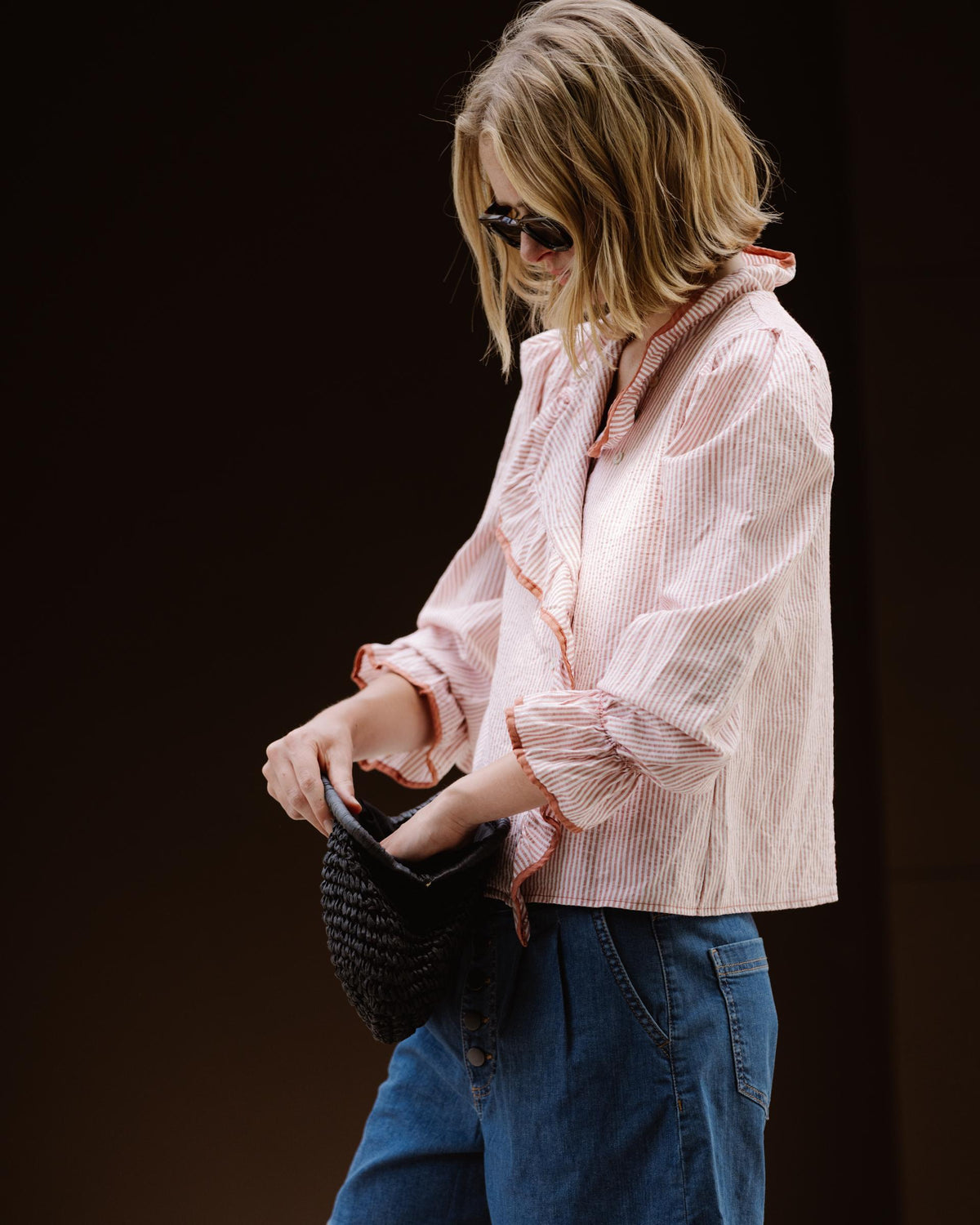 Camisa Volante Lateral Ribete Rosa
