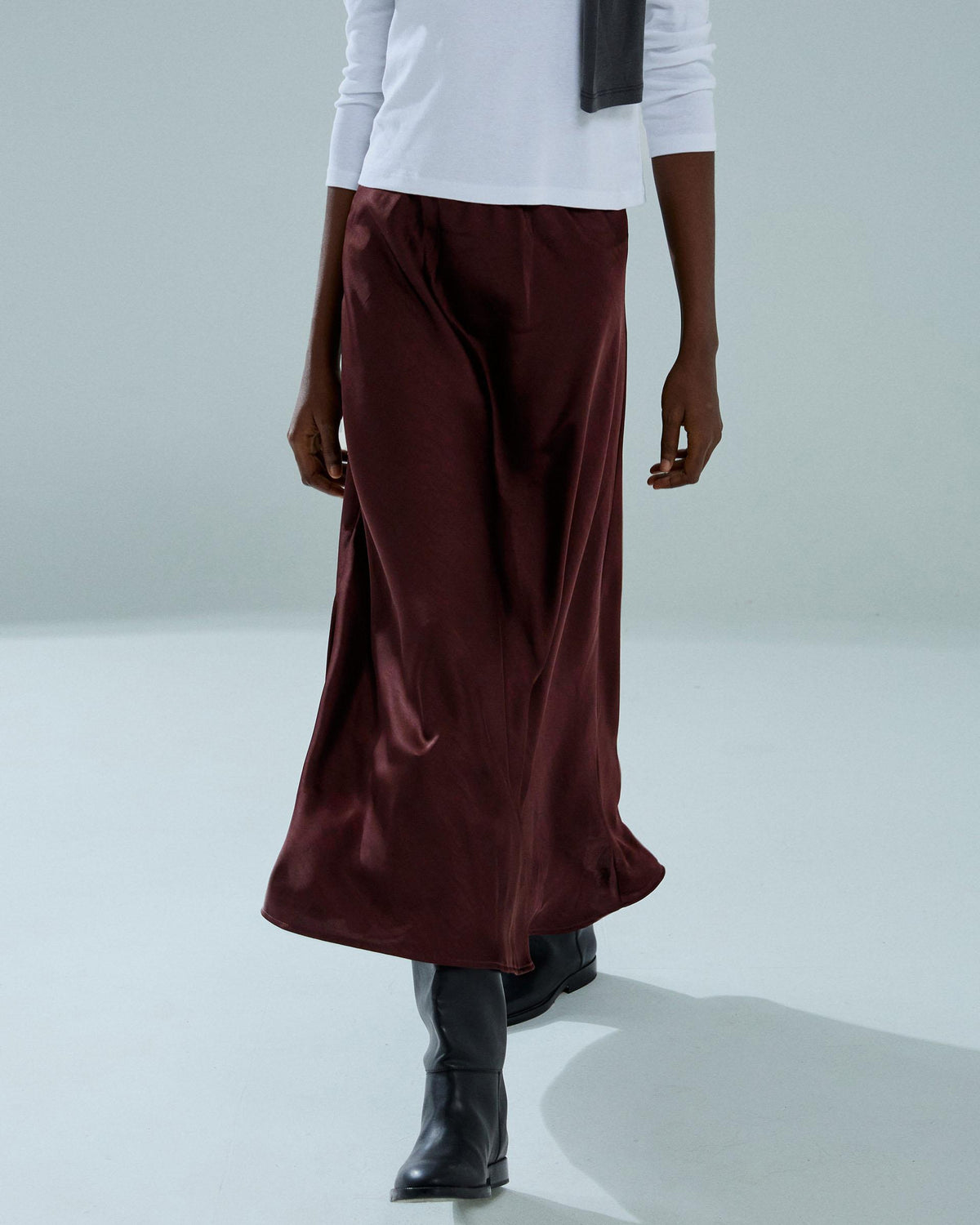 Falda Evase Satinada Granate