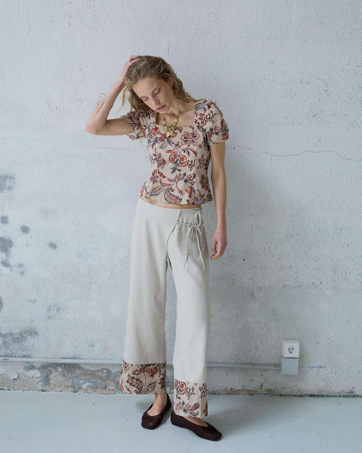 Beige Printed Short-Sleeve Corset Top