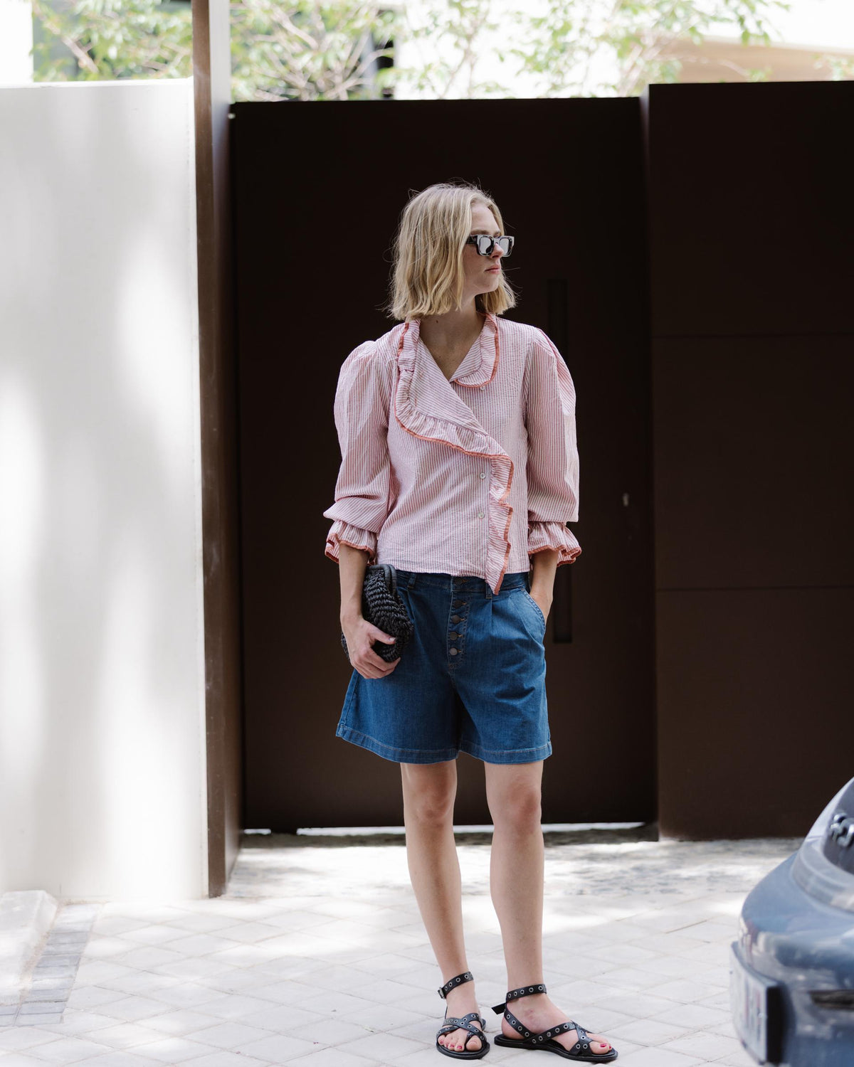 Camisa Volante Lateral Ribete Rosa