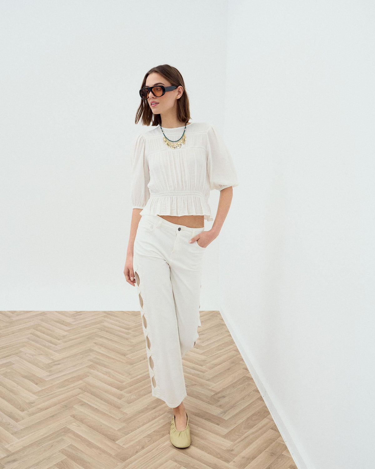 Blusa Gomas Manga Francesa Blanca