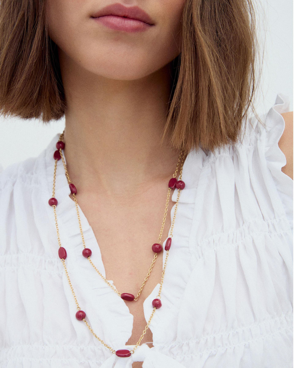 Necklace Chains Stones Gold