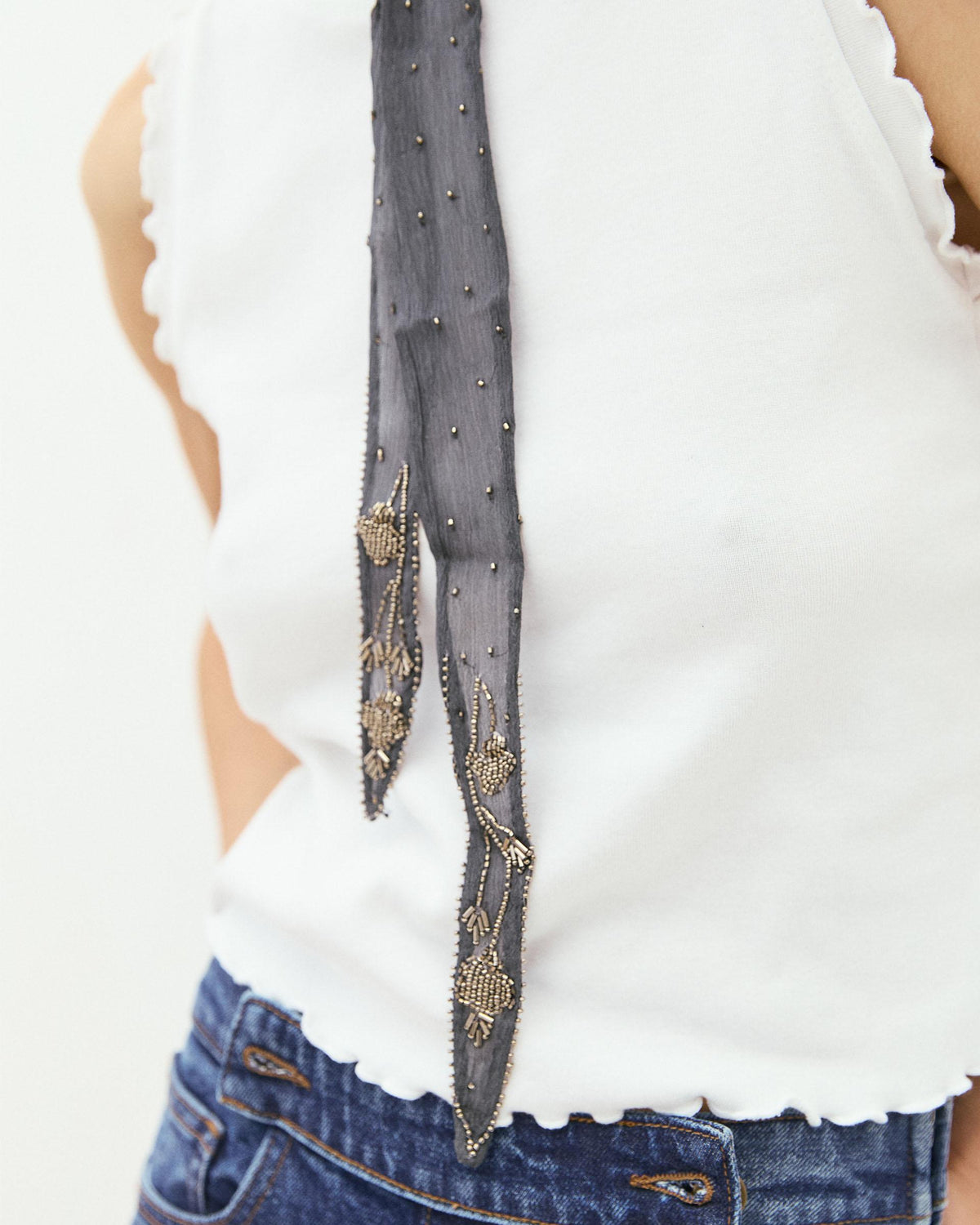 Anthracite Embroidered Organza Necklace