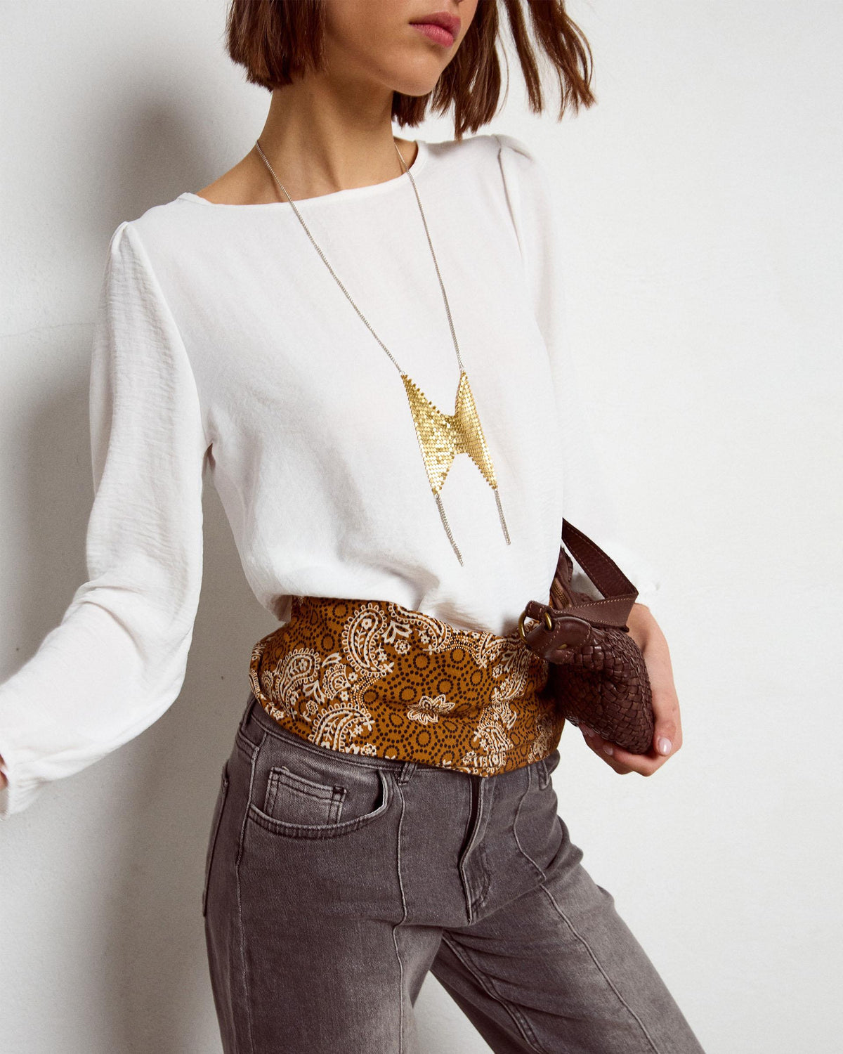 Blusa Básica Cuello Redondo Blanca