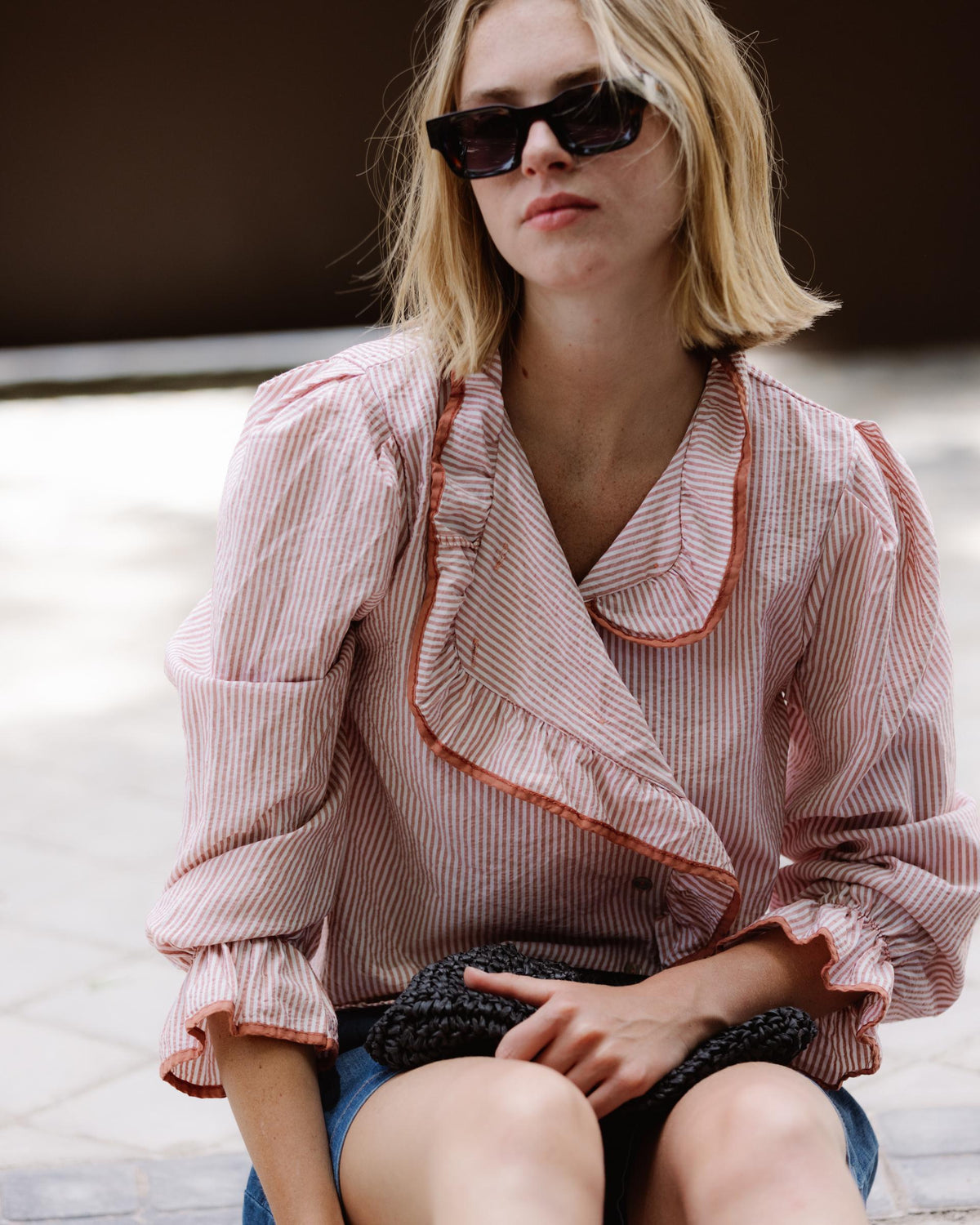 Camisa Volante Lateral Ribete Rosa