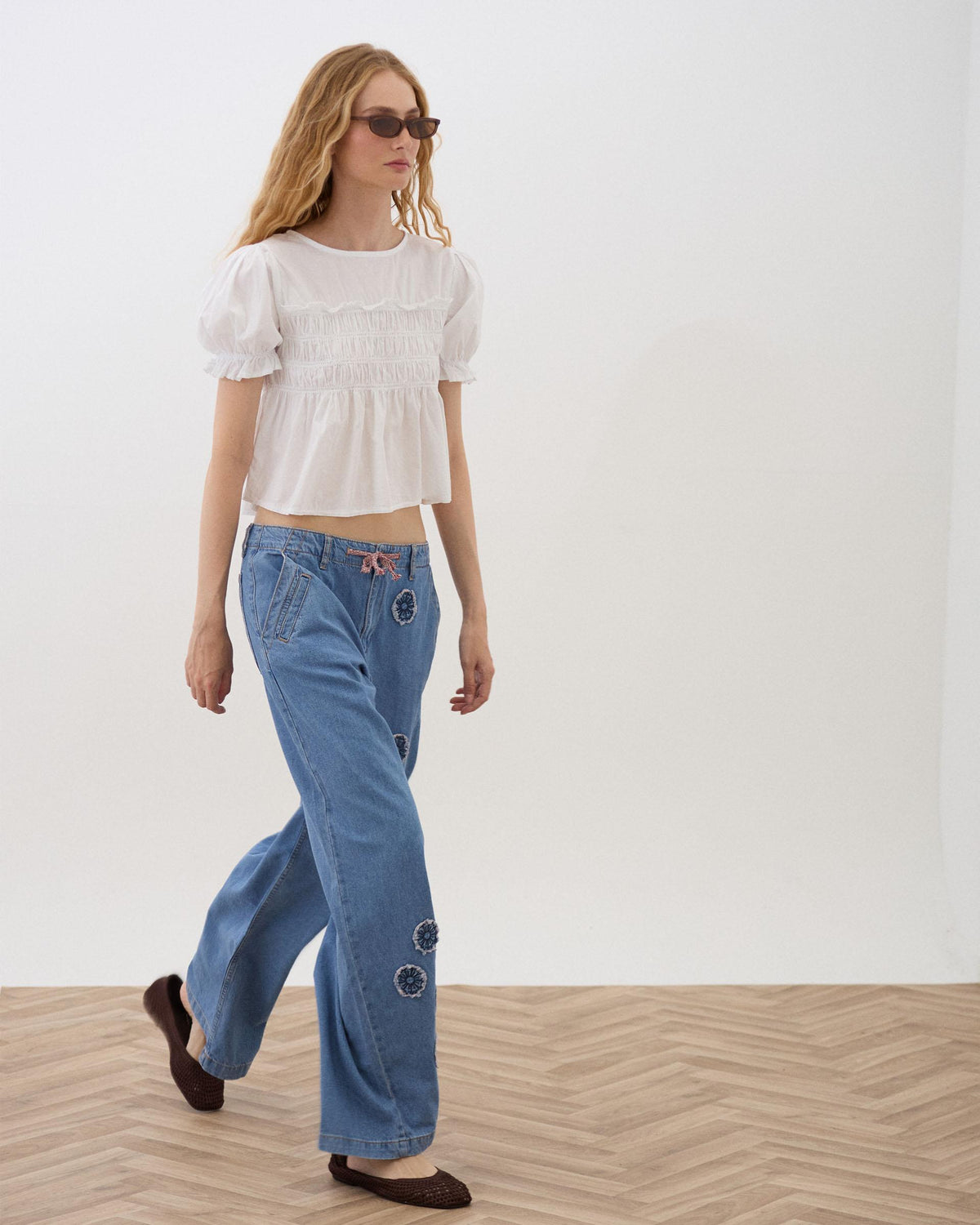 Jeans Parches Florales Azul