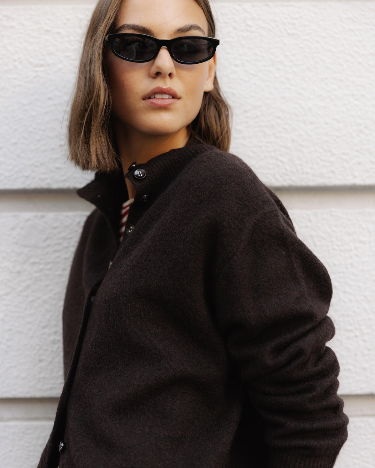 Chaqueta Cuello Alto Botones Marrón