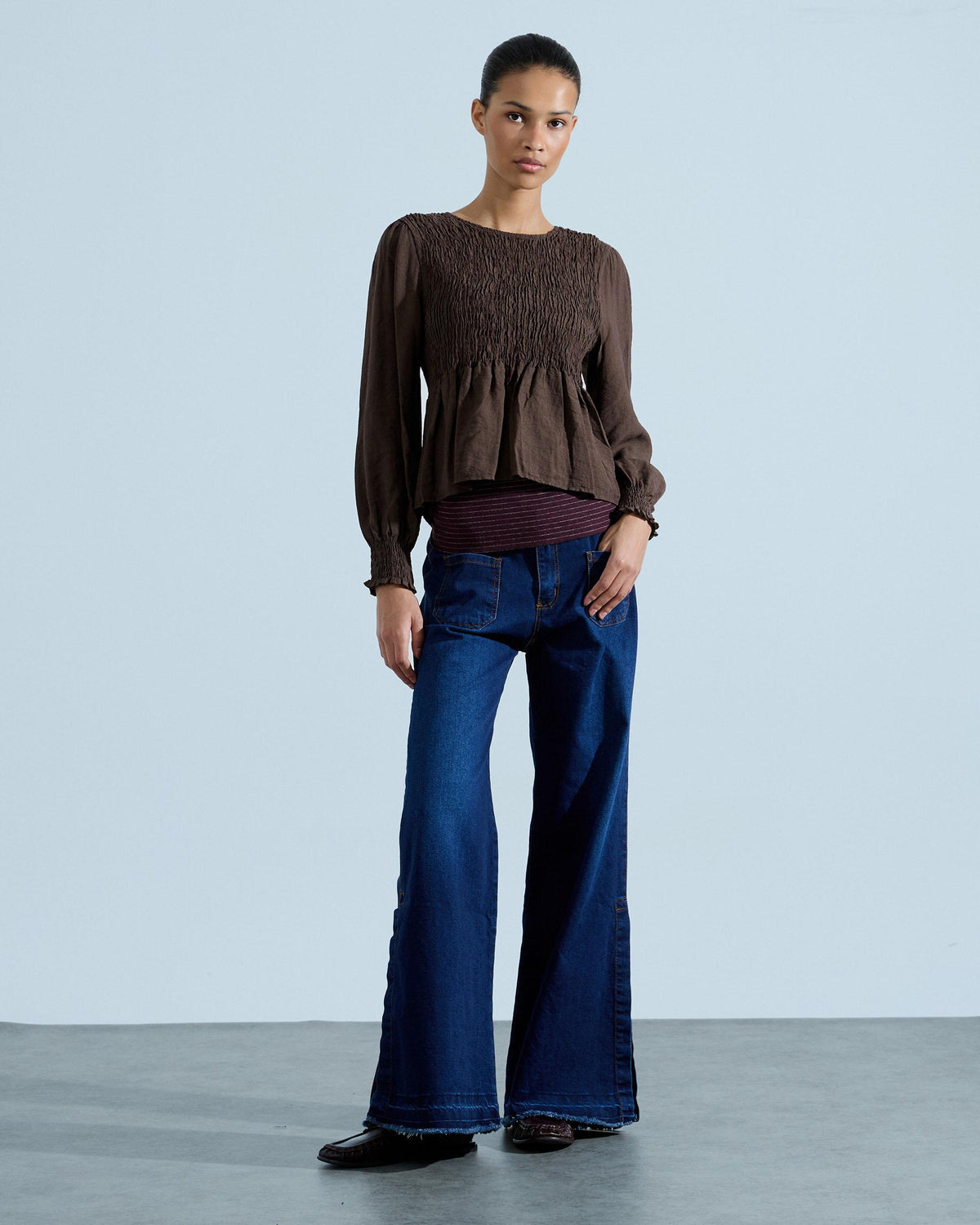 Coated Body Blouse Brown