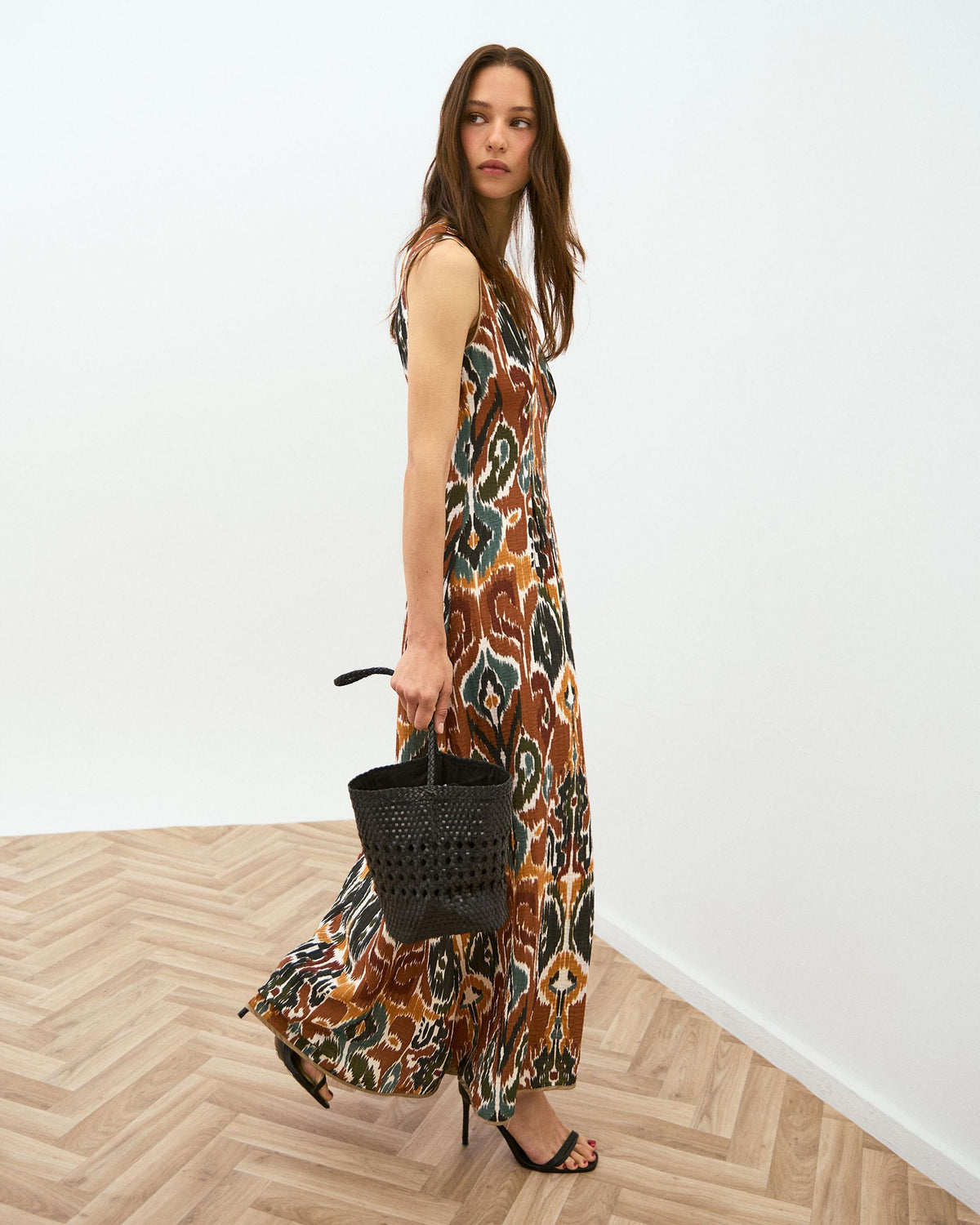 Vestido Sin Mangas Estampado Étnico Multicolor