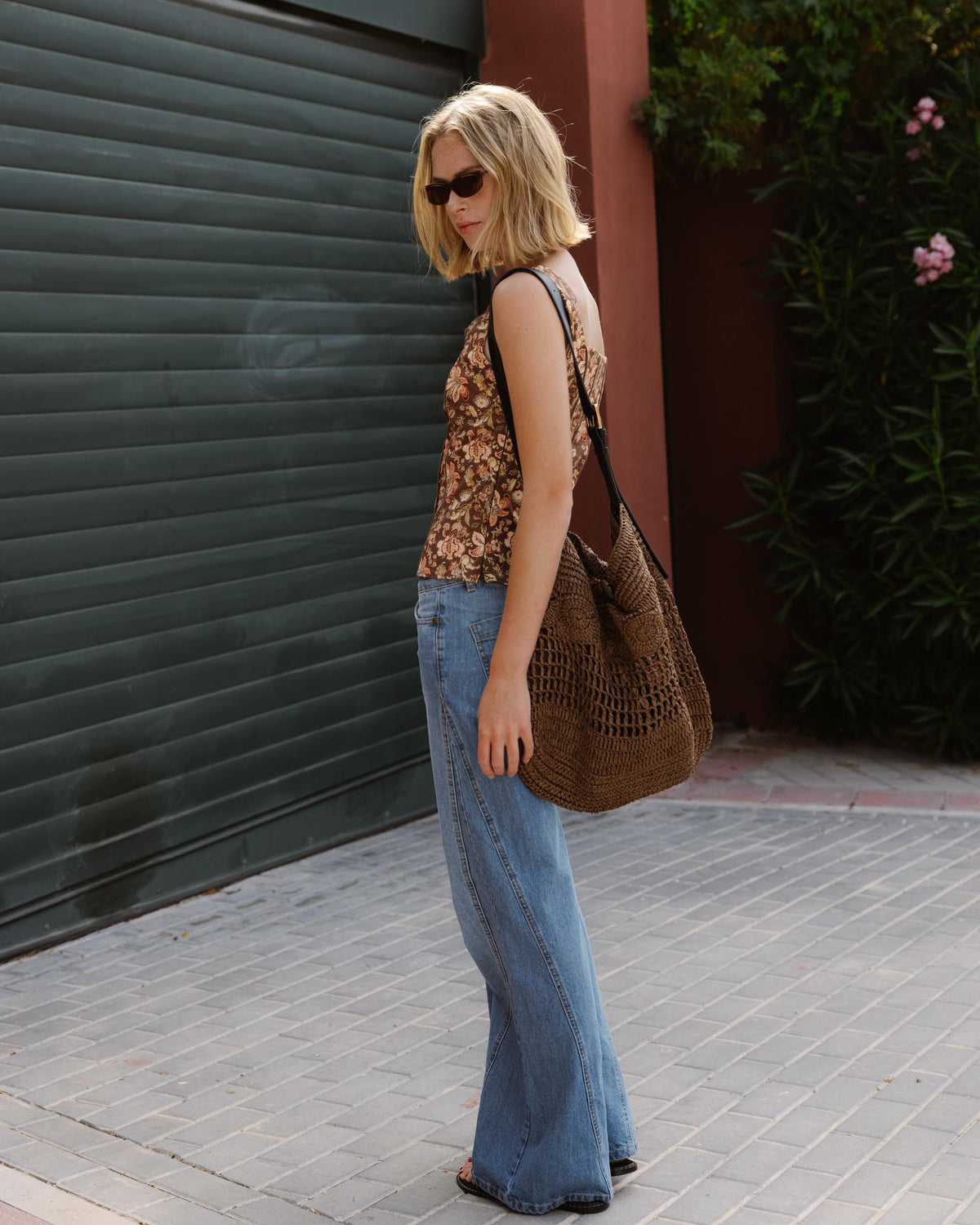 Top Nervios Estampado Floral Marrón