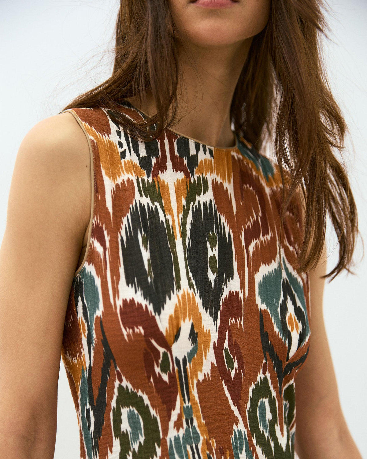 Vestido Sin Mangas Estampado Étnico Multicolor