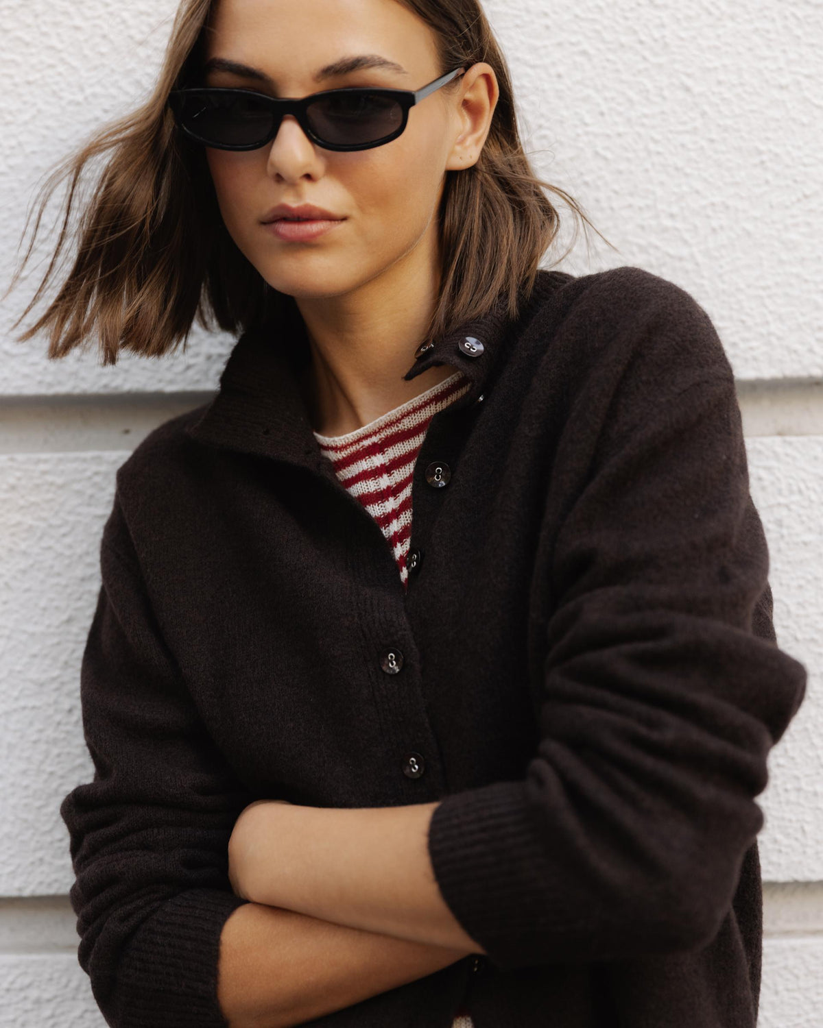 Chaqueta Cuello Alto Botones Marrón