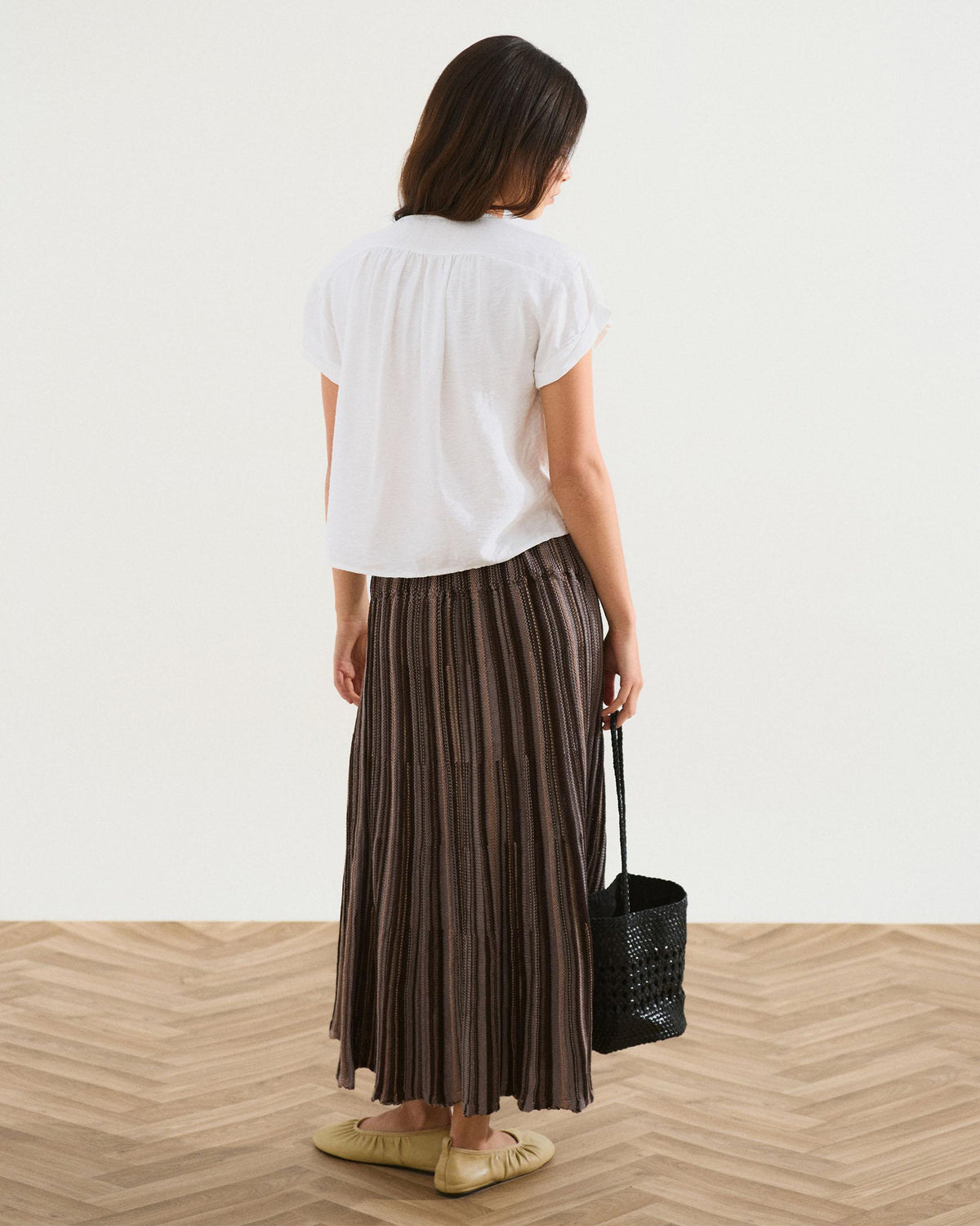 Blusa Fluida Escote Pico Botones Blanca