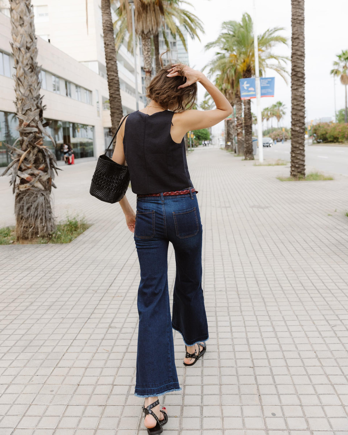 Jeans Aberturas Azul Oscuro