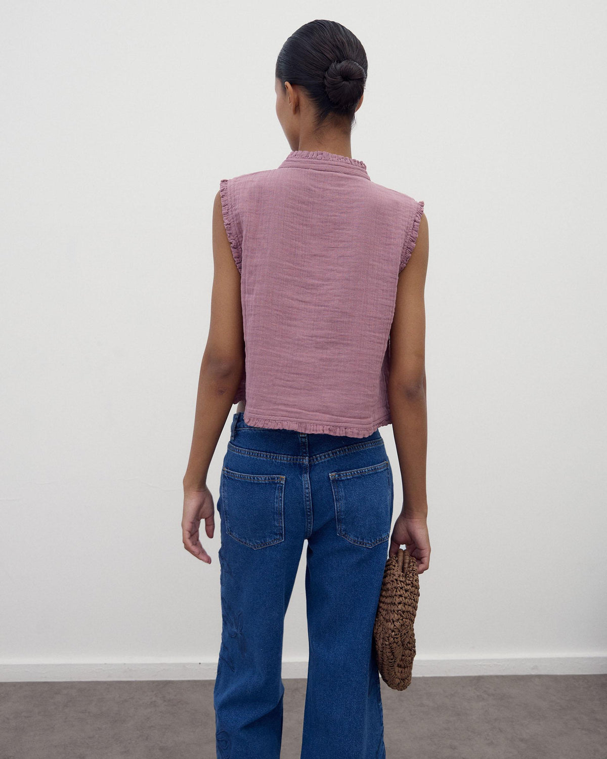 Top Botones Forrados Volante Rosa
