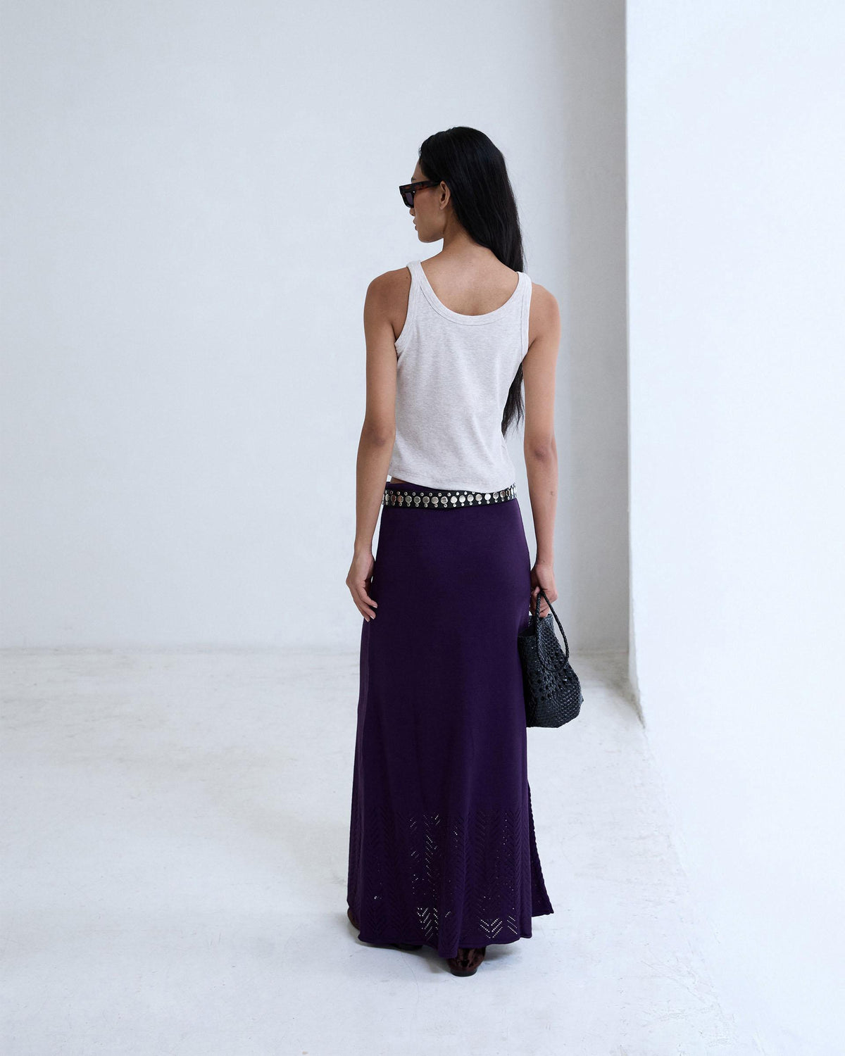 Falda Punto Bajo Calados Morada