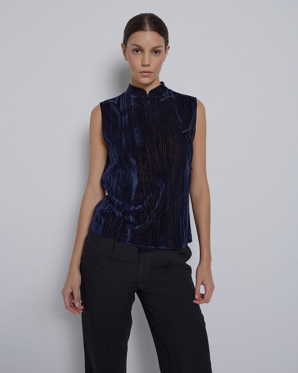 Top Japo Terciopelo Azul Oscuro