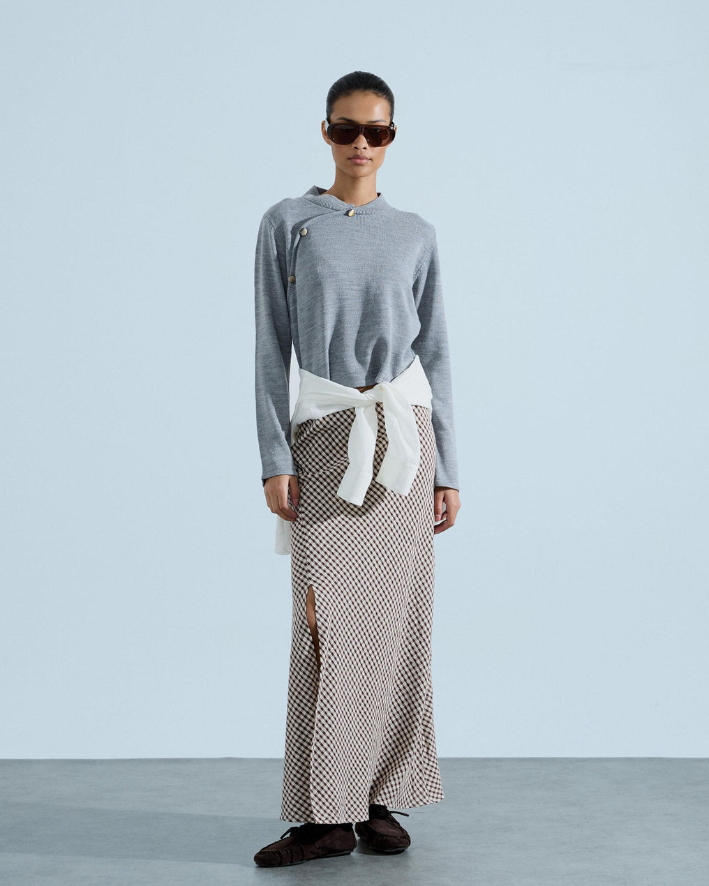 Jersey Cuello Mao Botones Laterales Gris