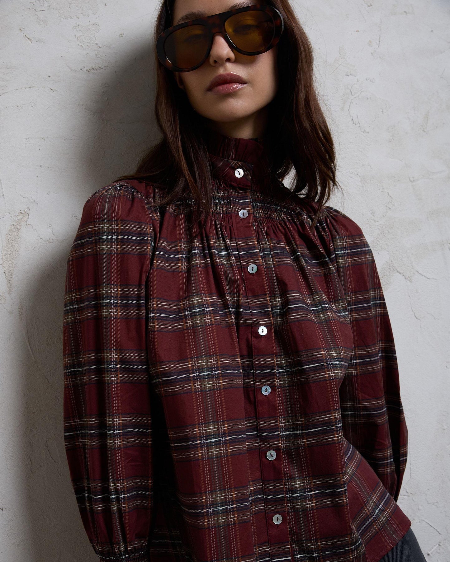 Blusa Nido De Abeja Cuello Cuadros Granate