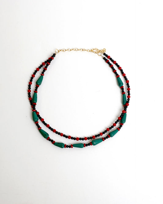 Colarinho duplo africano verde