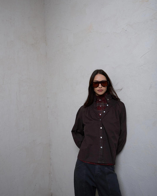 Blusa Nido De Abeja Cuello Marrón