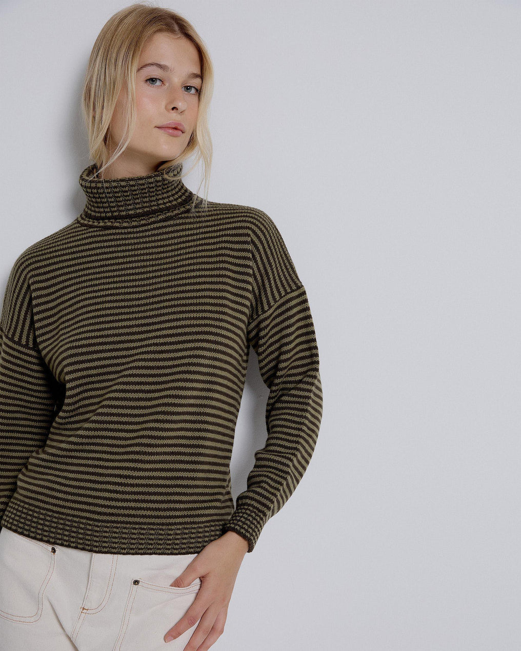 Jersey Cuello Alto Rayas Verde