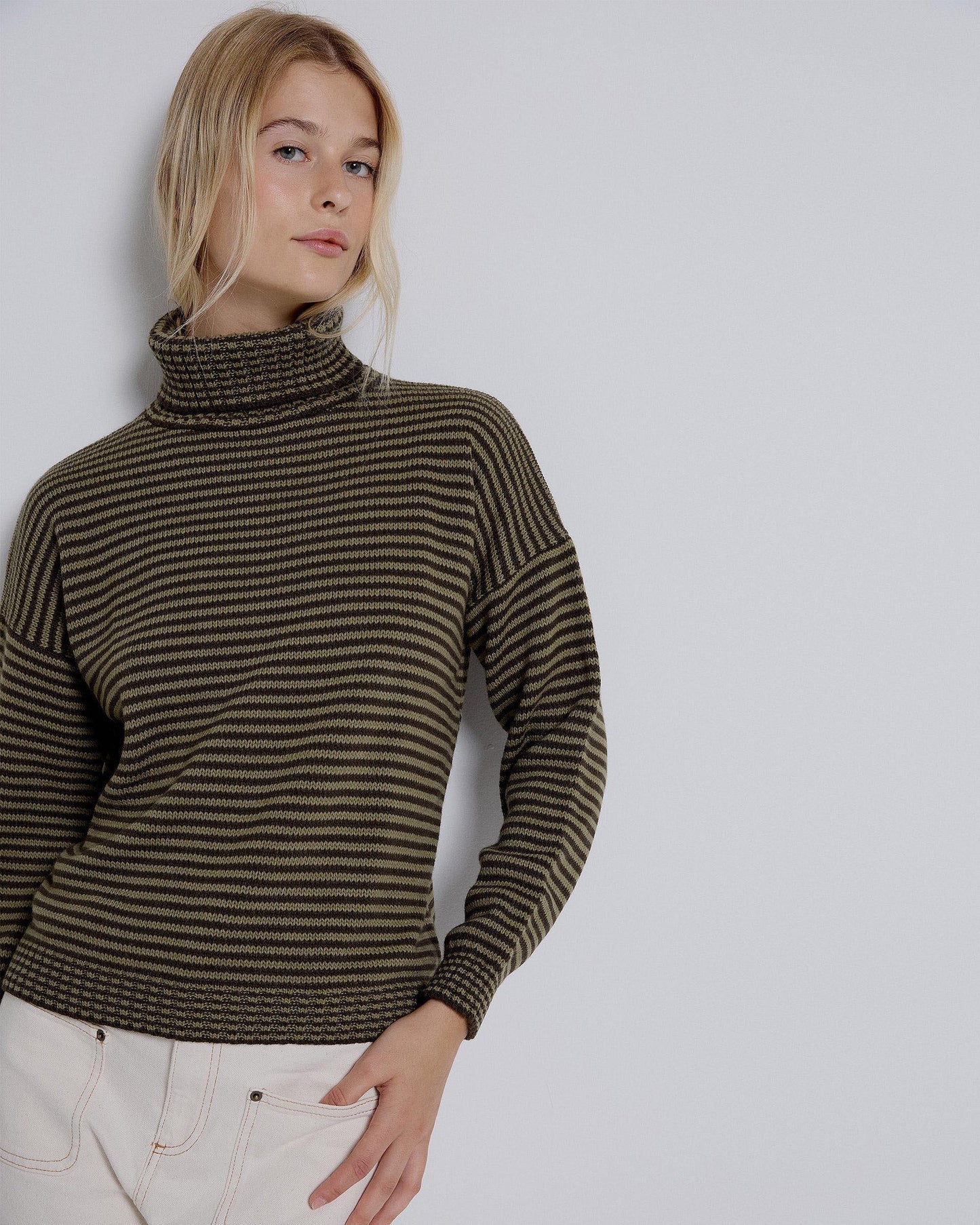 Jersey Cuello Alto Rayas Verde