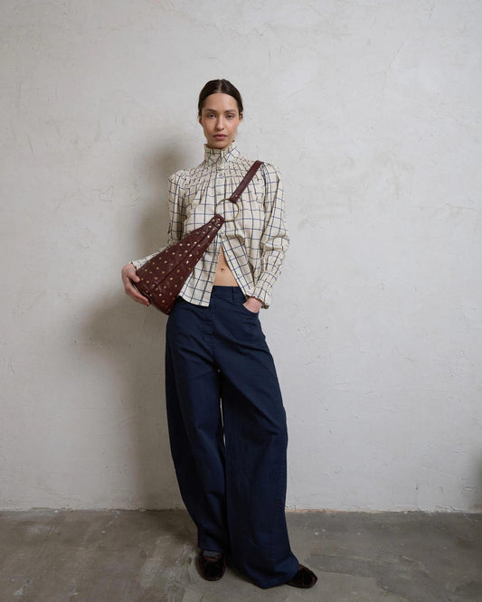 Honeycomb Blouse with Two-Tone Checkered Collar in Off-White