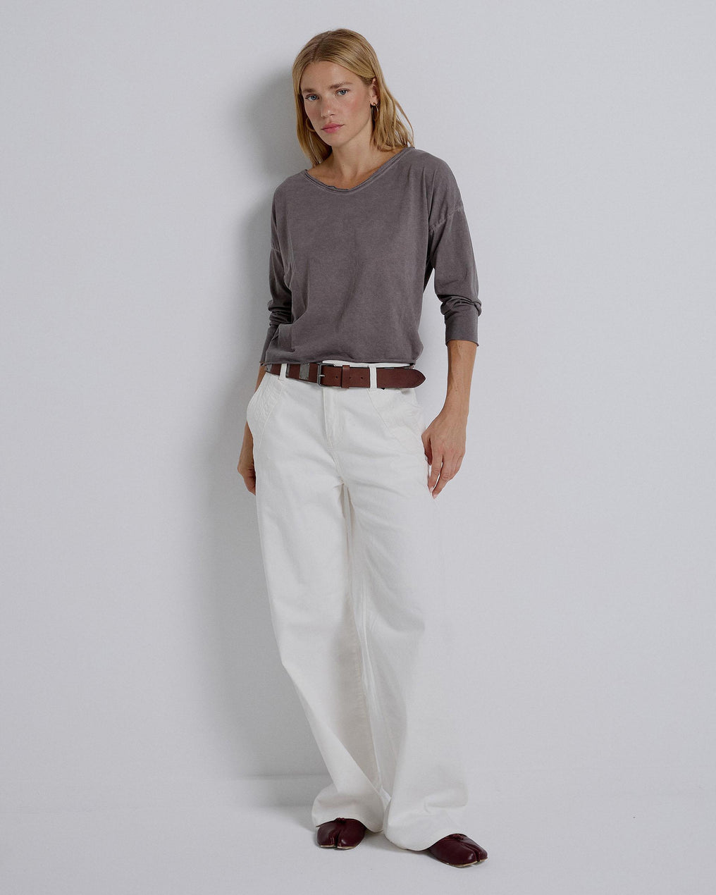 Camiseta Manga Larga Cuello Pico Marrón