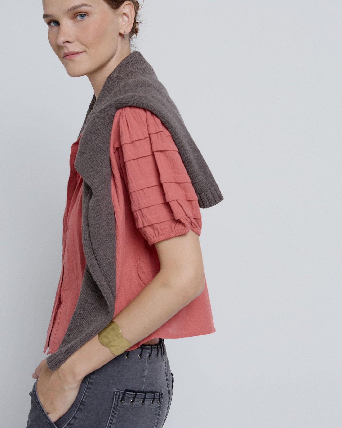 Blusa Manga Corta Manga Abullonada Coral