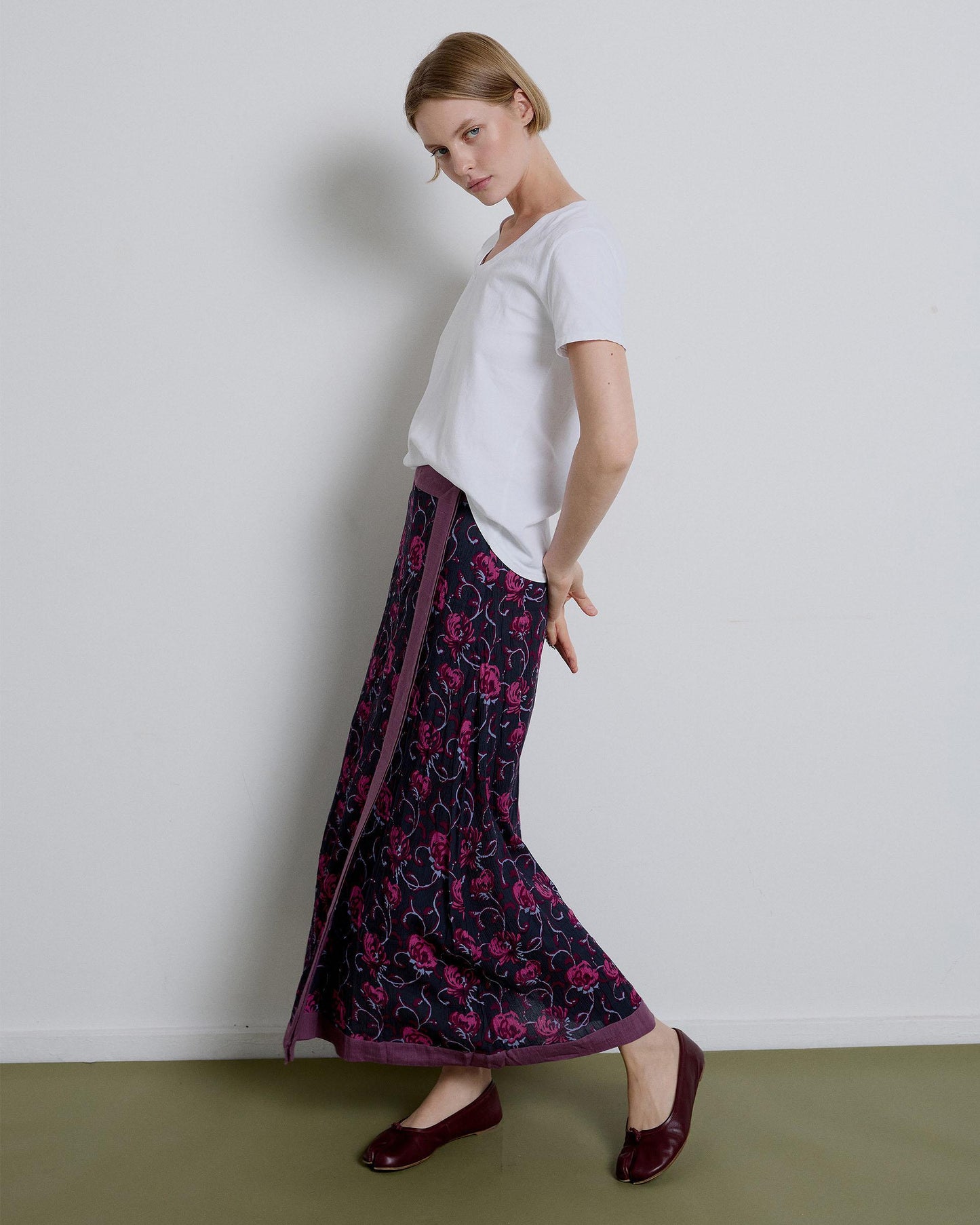 Falda Estampada Volante Lateral Morado