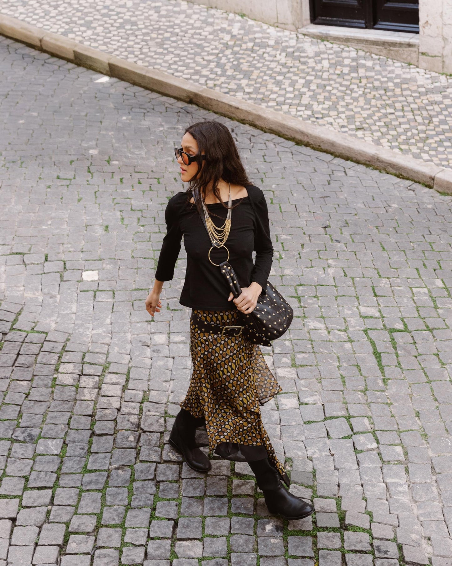 Black Contrast Ruffled Hem Skirt