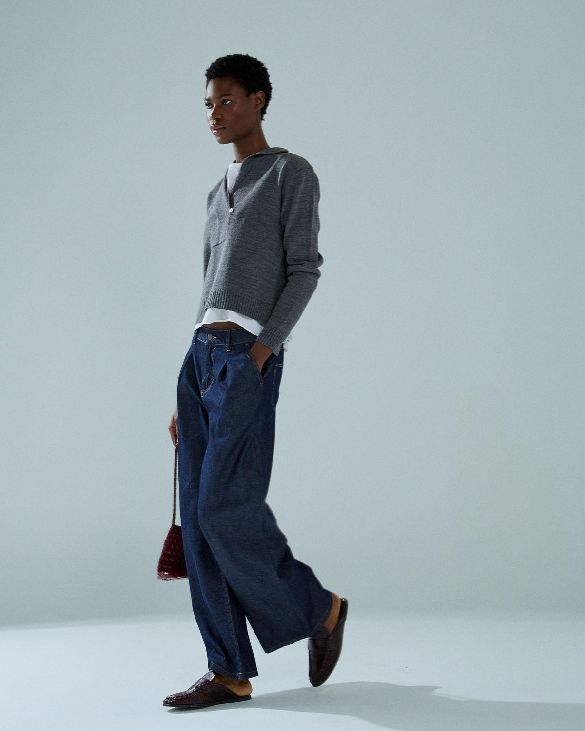 Jeans Pinzas Fluidos Azul Oscuro
