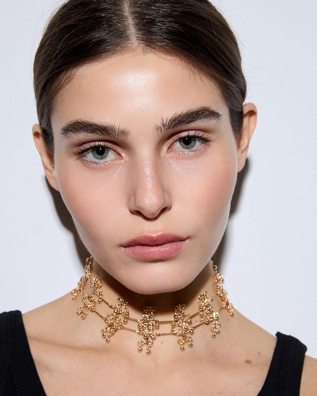 Choker Apliques Bolitas Oro