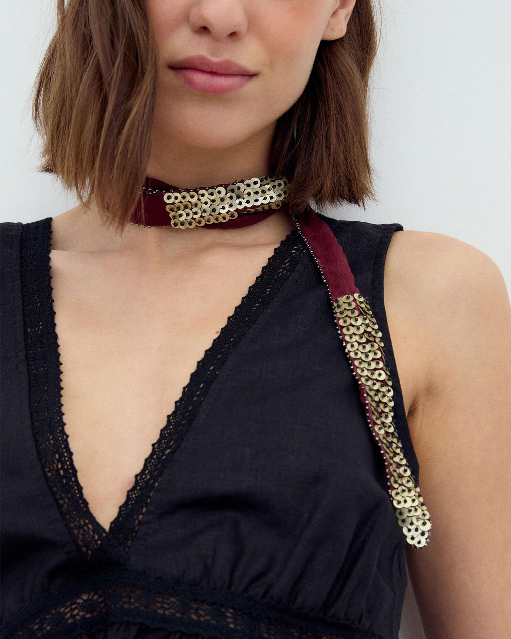 Collar Organza Lentejuelas Granate