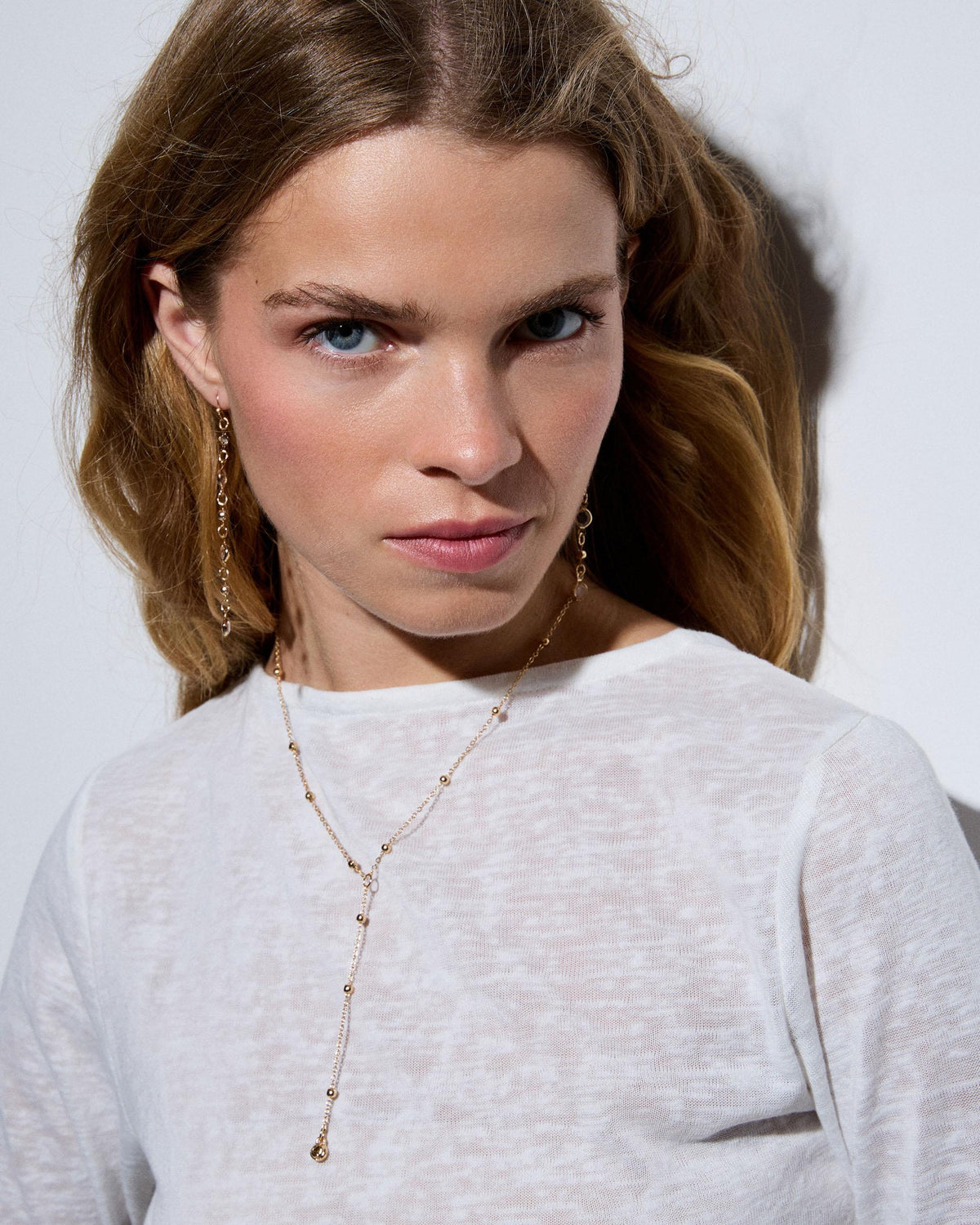 Collar Corbatero Circonita Oro