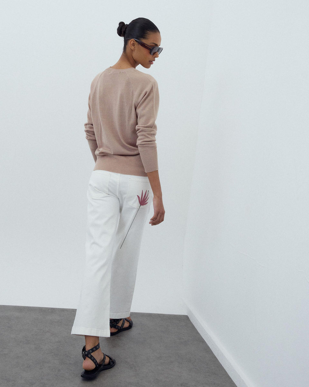 White Floral Embroidered Jeans