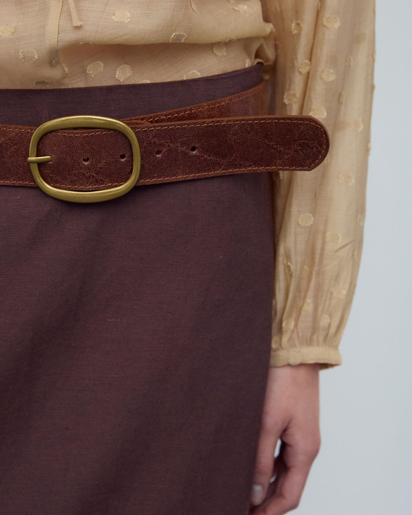 Cinturón Piel Hebilla Ovalada Marrón