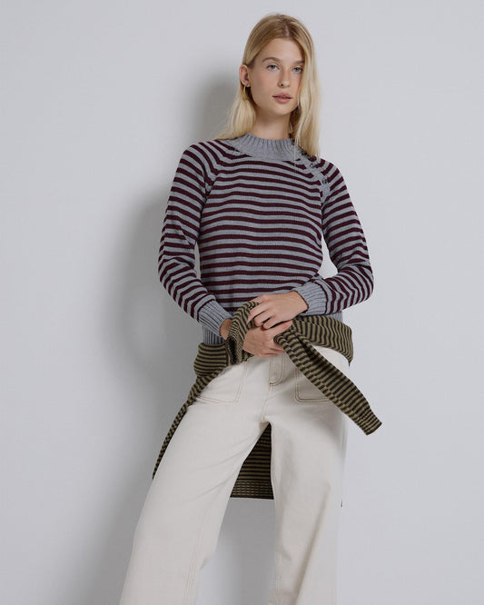 Camisola com manga raglan, botões e riscas beringela