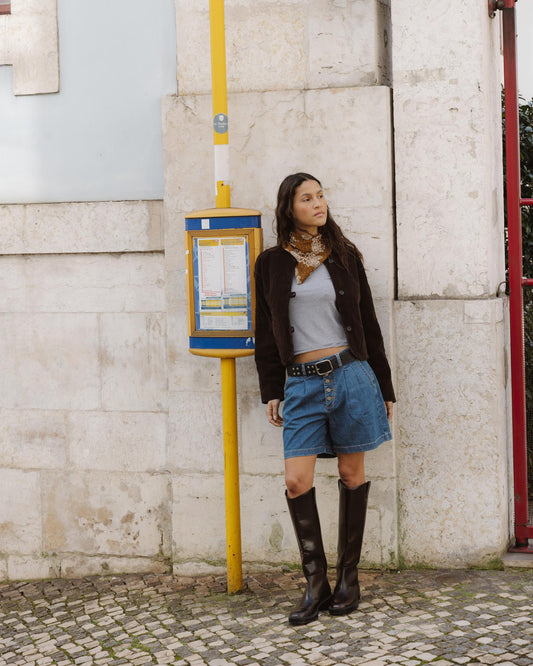 Bermudas Pinças Azul Escuro