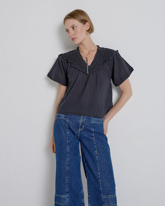 Blusa Cuello V Frunce Antracita