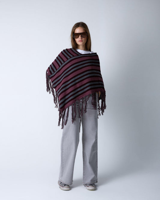 Poncho às riscas roxo com franjas