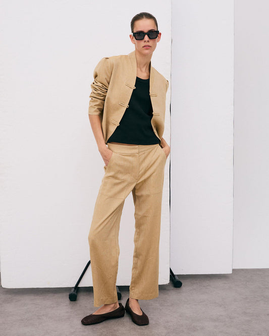 Pantalón Bolsillos Amplios Espiga Camel