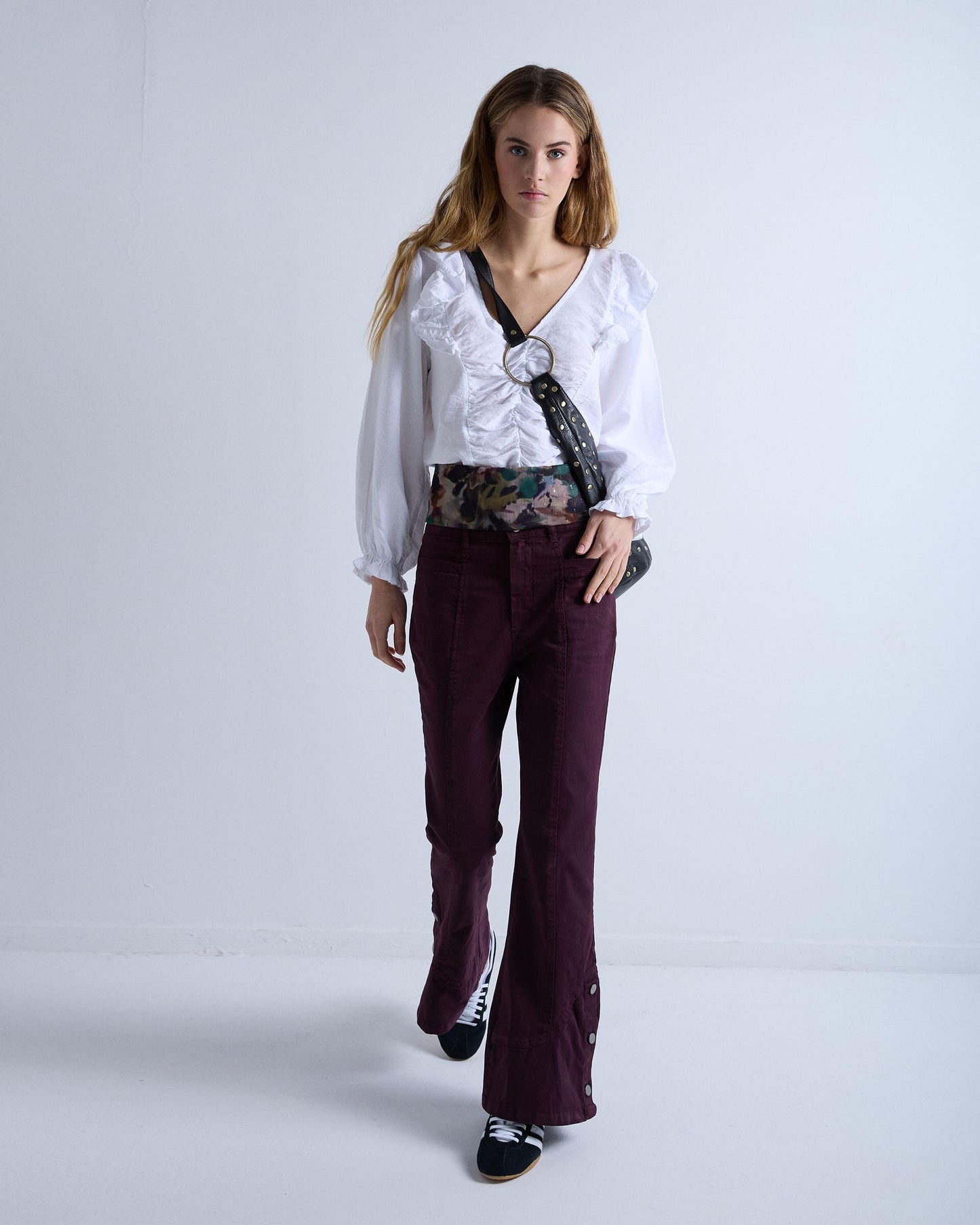 Jeans with Button Stitching and Burgundy Hem