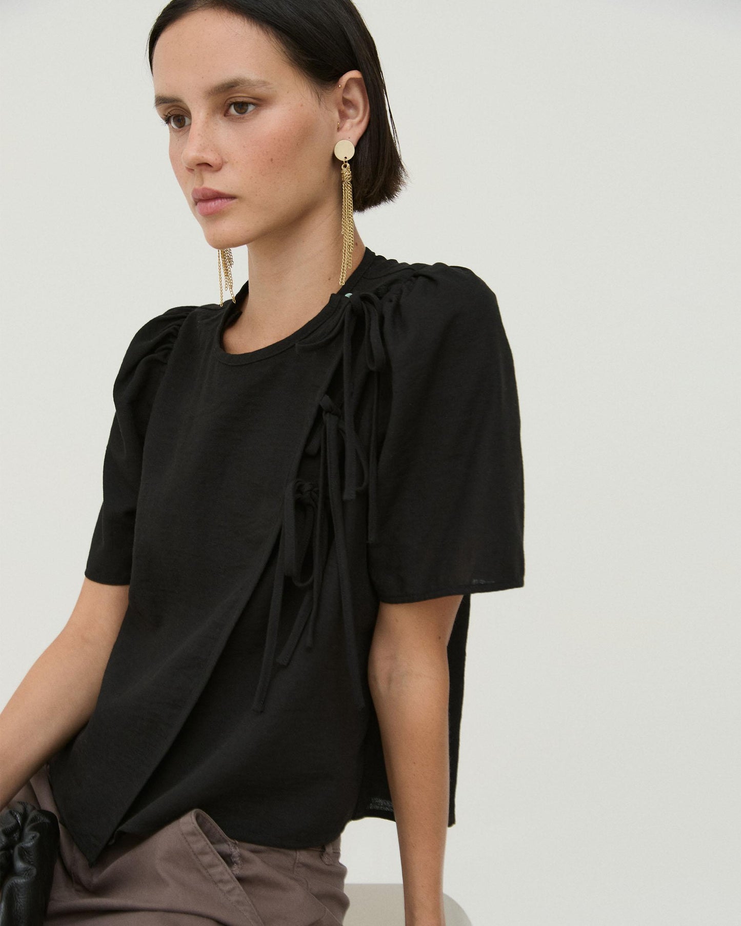 Blusa Lazadas Manga Abullonada Negro